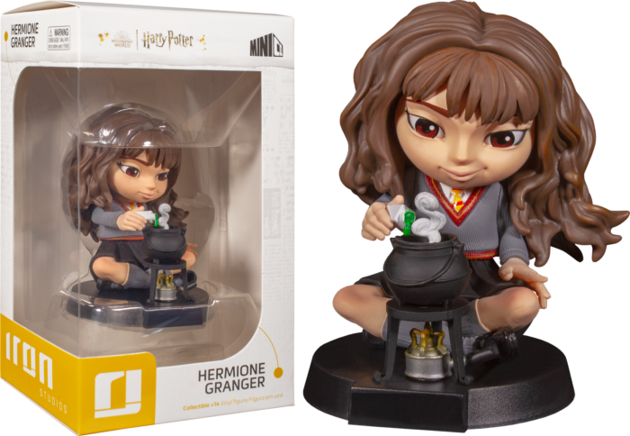 Figurine Mini Moments Harry Potter pas cher : Cours de potions - Hermione Granger